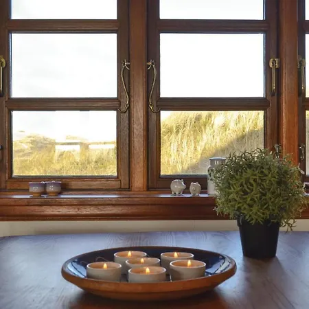 Three-bedroom Holiday In Ulfborg *